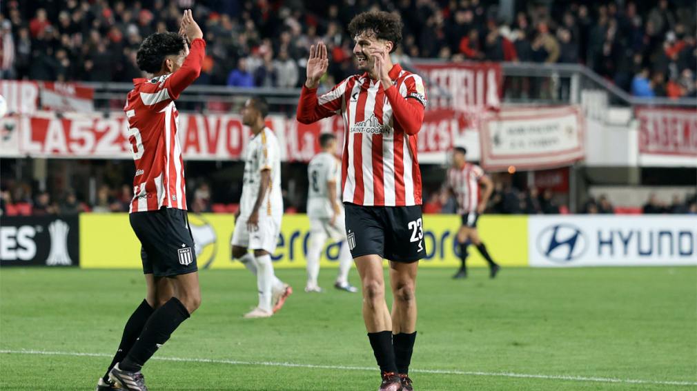 Estudiantes derrotó a Carabobo y clasificó como líder en la Copa Libertadores