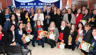 La intendente Fuentes destacó la tarea docente en los jardines de infantes municipales en la formación de los niños