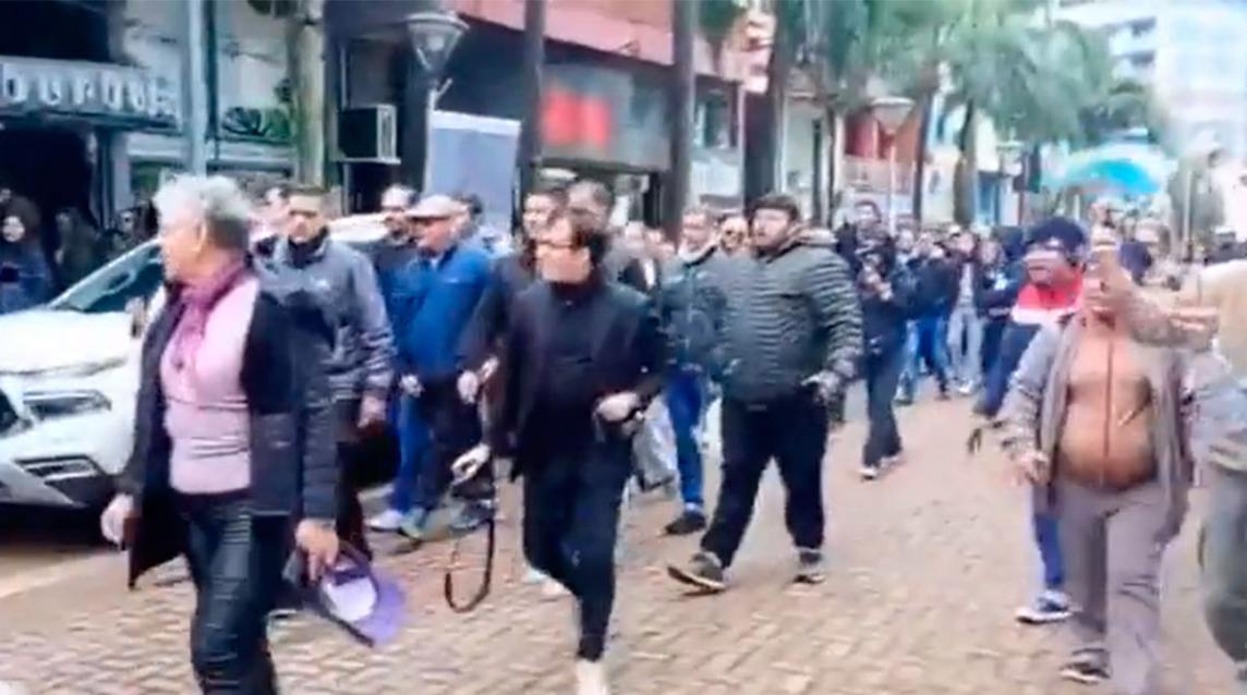 “Milei, nos prometiste otra cosa”: la hermana del presidente y Martín Menem fueron increpados en Misiones