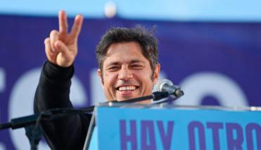 Axel Kicillof lanzó su espacio político con duras críticas a Javier Milei y llamó a conformar un gran frente bonaerense
