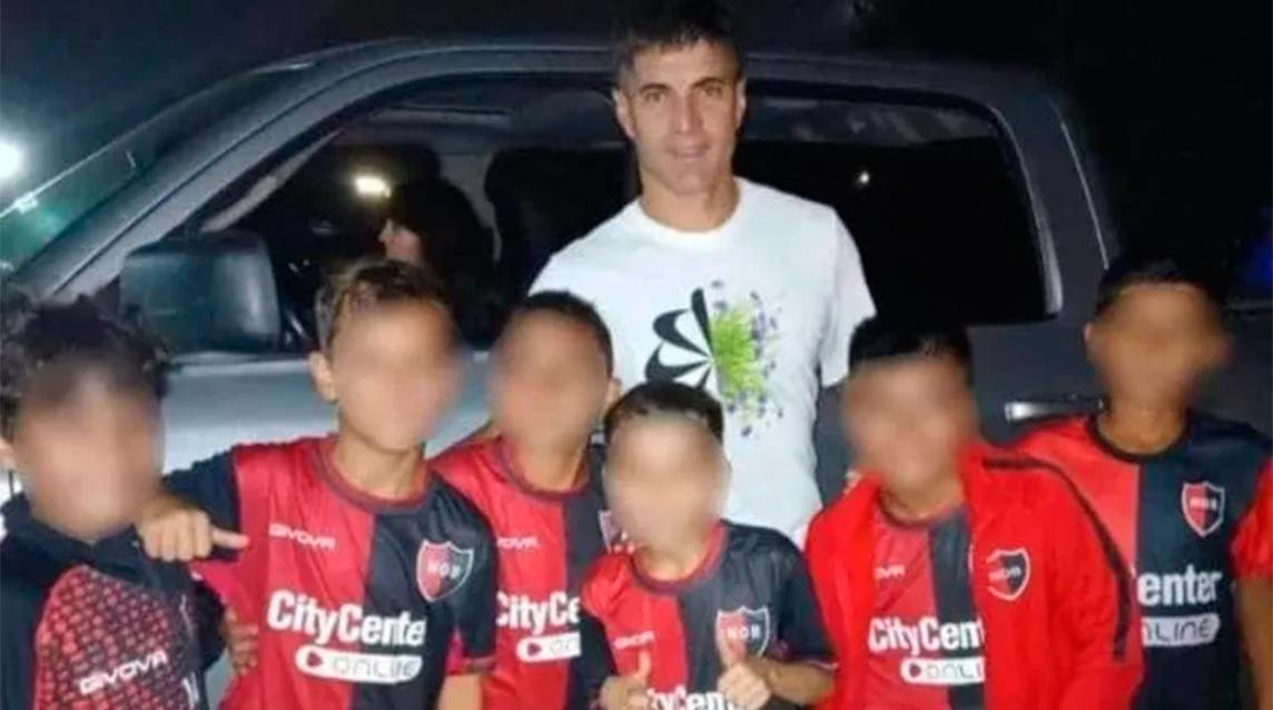  Escándalo en Rosario: Newell's sancionó a chicos de 9 años por sacarse una foto con Malcorra