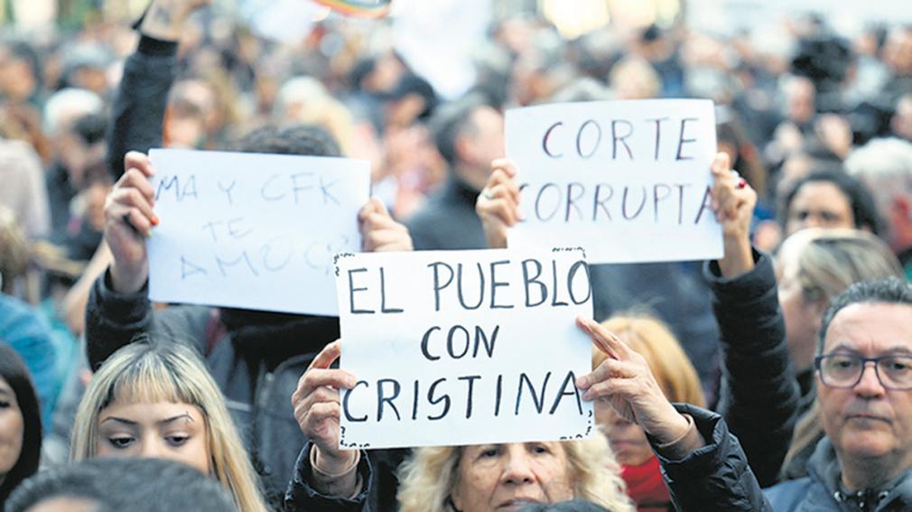 El movimiento nacional y popular frente al neofascismo