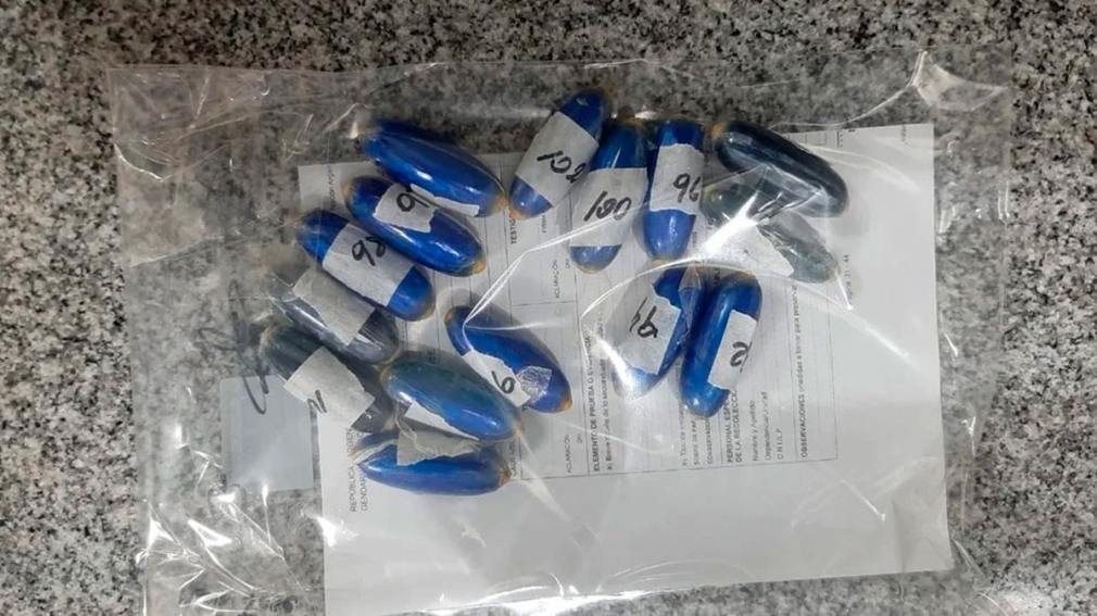 Tucumán: una mujer ingirió 106 cápsulas de cocaína y fue internada de urgencia