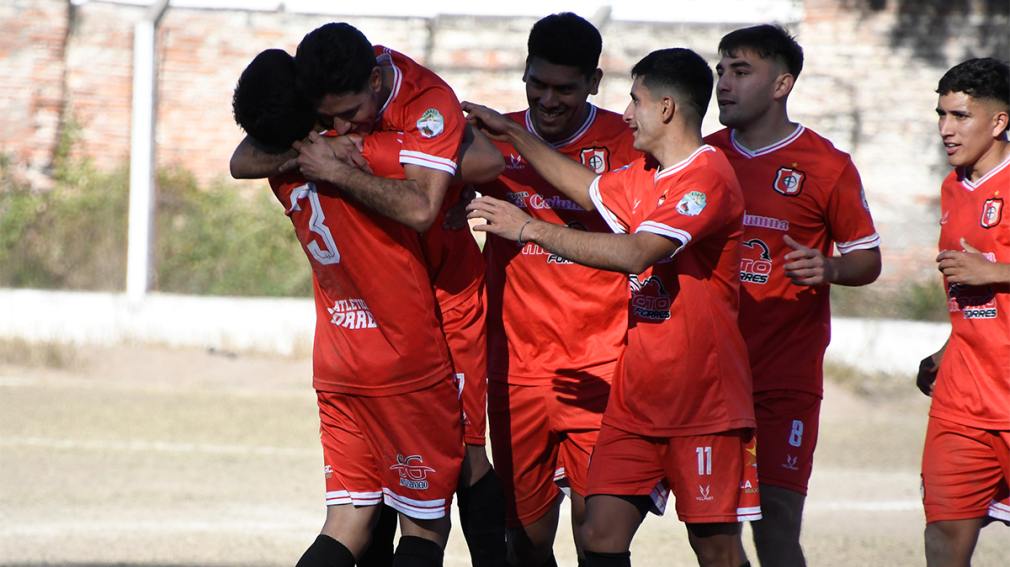 Atlético Forres festejó ante Estudiantes en Huaico Hondo en el inicio de la fecha 9
