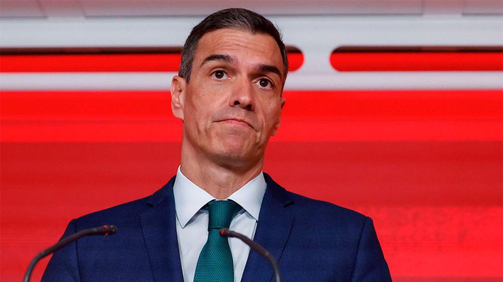 Prostitución, fiestas y “mamadas”: los chats del escándalo que sacuden al gobierno de España