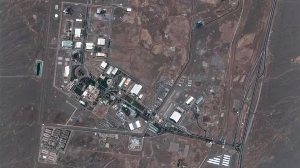 ¿Cuáles son los riesgos de bombardear las instalaciones nucleares de Irán?