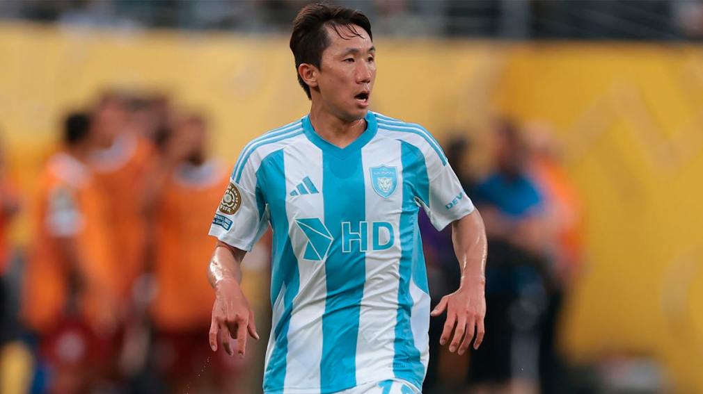  Un equipo del Mundial de Clubes sorprendió al usar una camiseta similar a la de la Selección Argentina