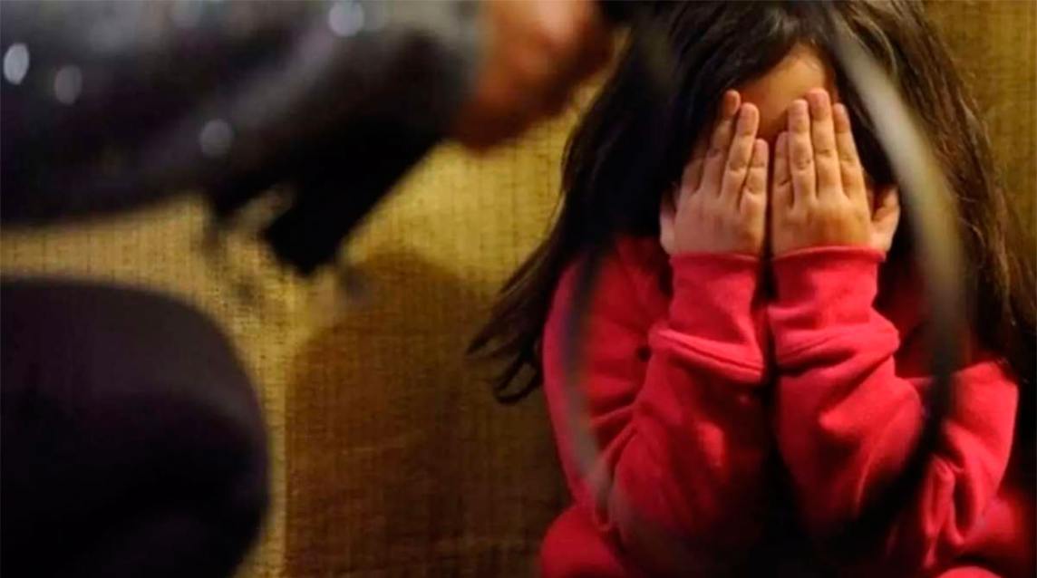 Grave denuncia en Misiones: acusó a su hermano y a su esposo de abusar de su hija y su sobrina