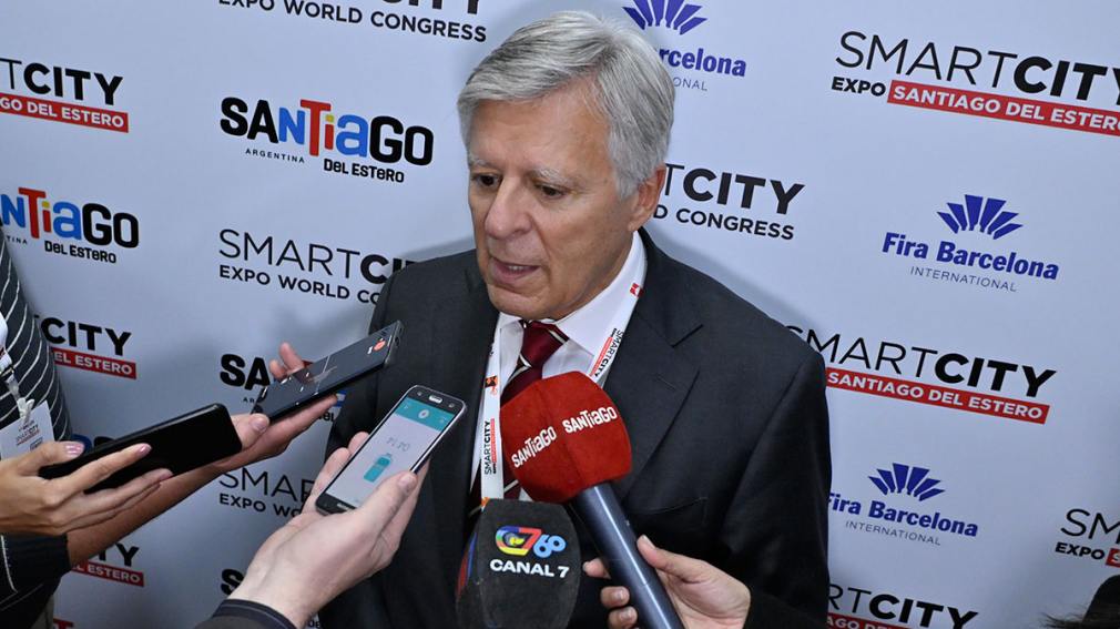 “El bienestar empieza por dentro”: López Rosetti disertó sobre salud emocional en el Smart City