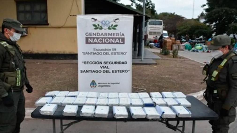 Secuestran 66 kilos de cocaína valuada en $1217 millones en tres tours de compras