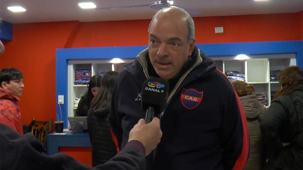 Rodolfo Mattar sobre el duelo ante San Martín: 'Esperemos que los tres puntos queden en Santiago'