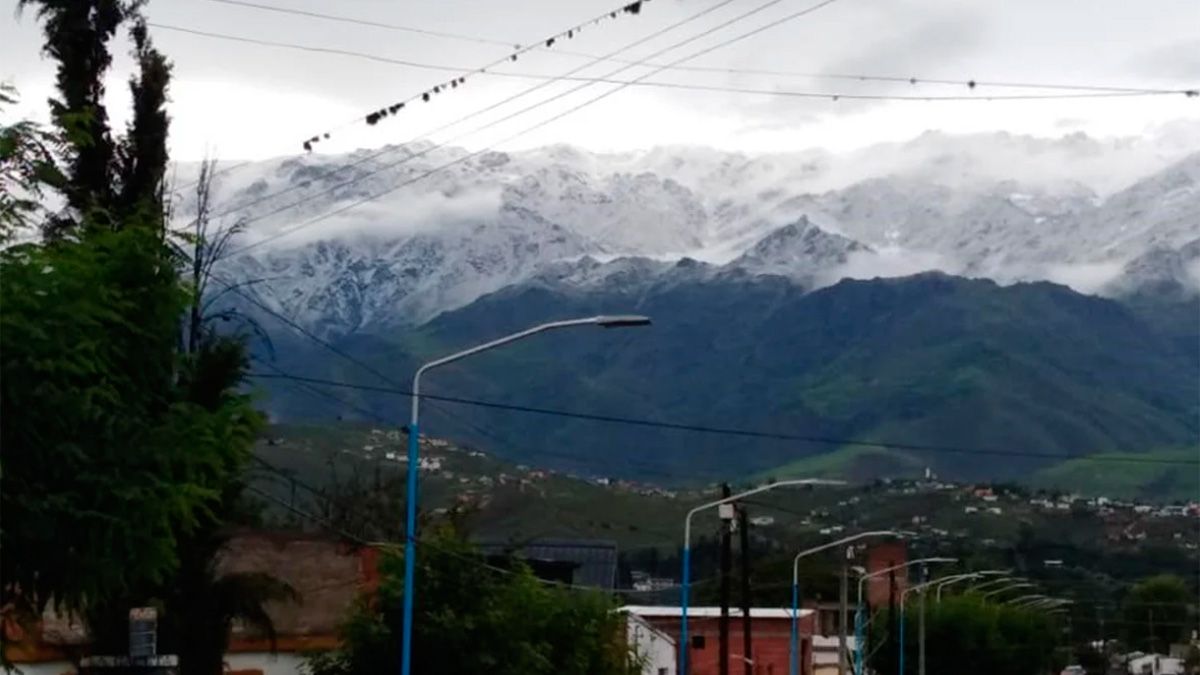 Nieve en Tafí del Valle 