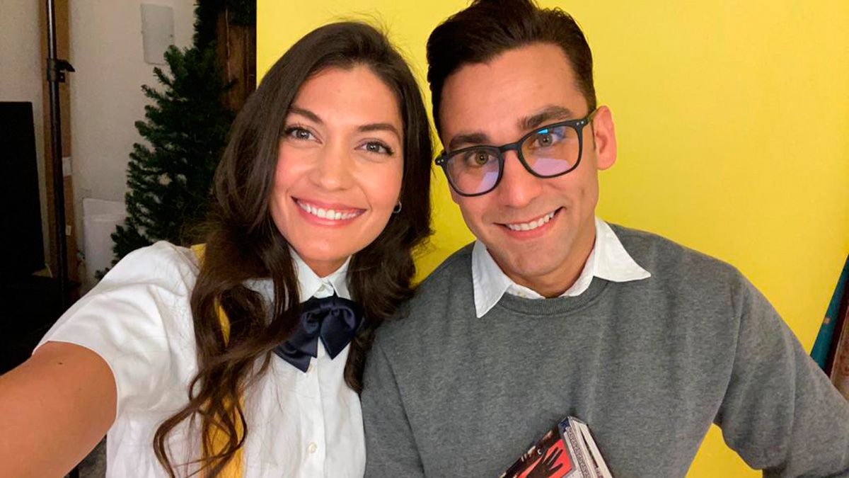 Romina junto a Nathan Roman, actor puertorriqueño, novio en la historia de Studio 786. 