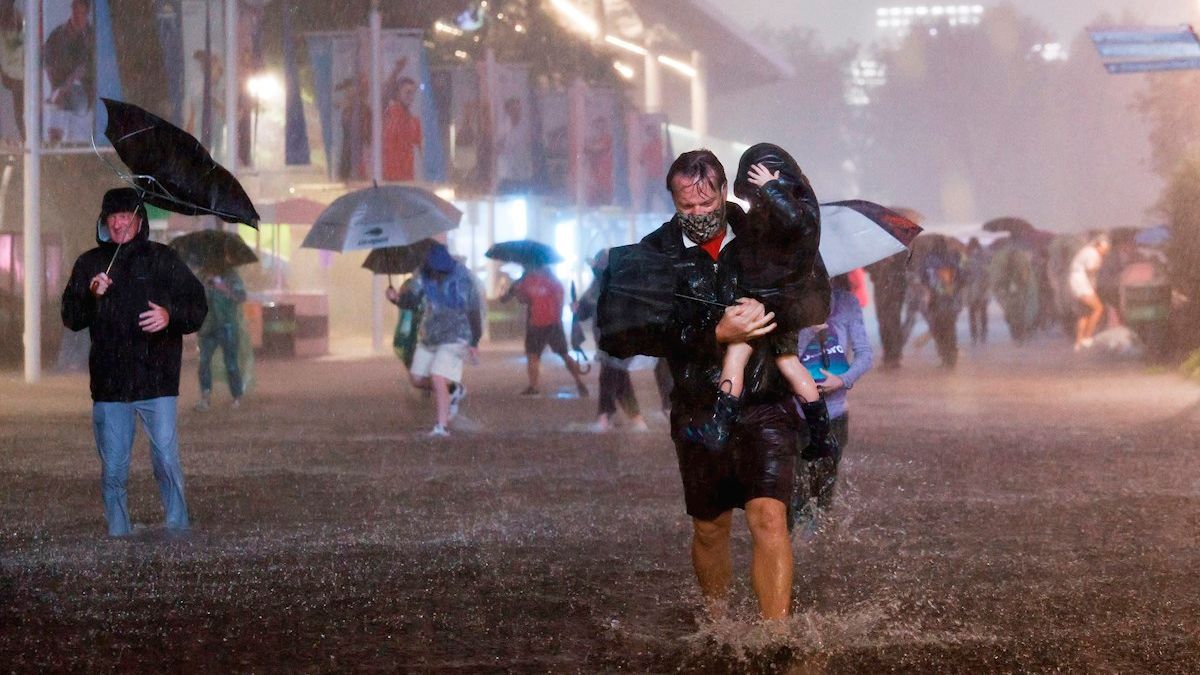 Estados Unidos al menos 44 muertos por las inundaciones tras el paso