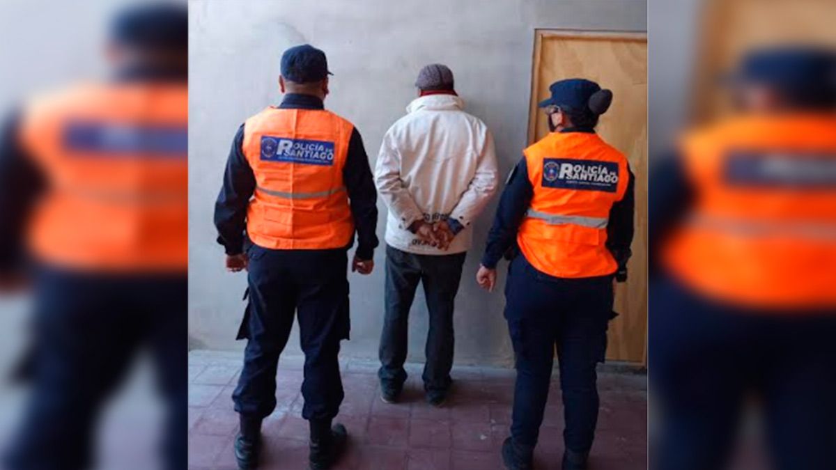 Un Hombre Con Pedido De Captura Por Abuso Sexual Y Corrupción De Menores Paseaba Por Garza 7354