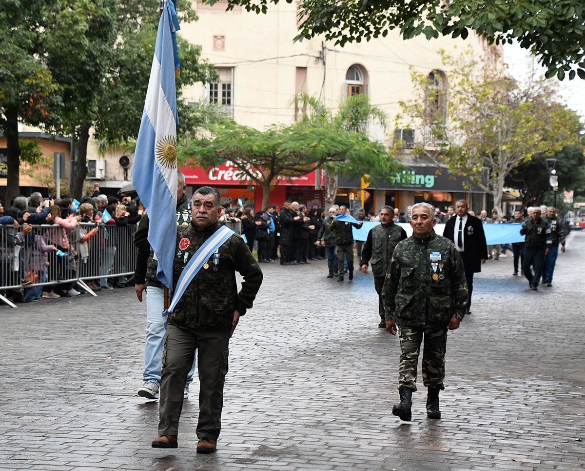 En Imágenes Así Se Vivió El Desfile Cívico Militar Por El Día De La Independencia Diario Panorama 1974