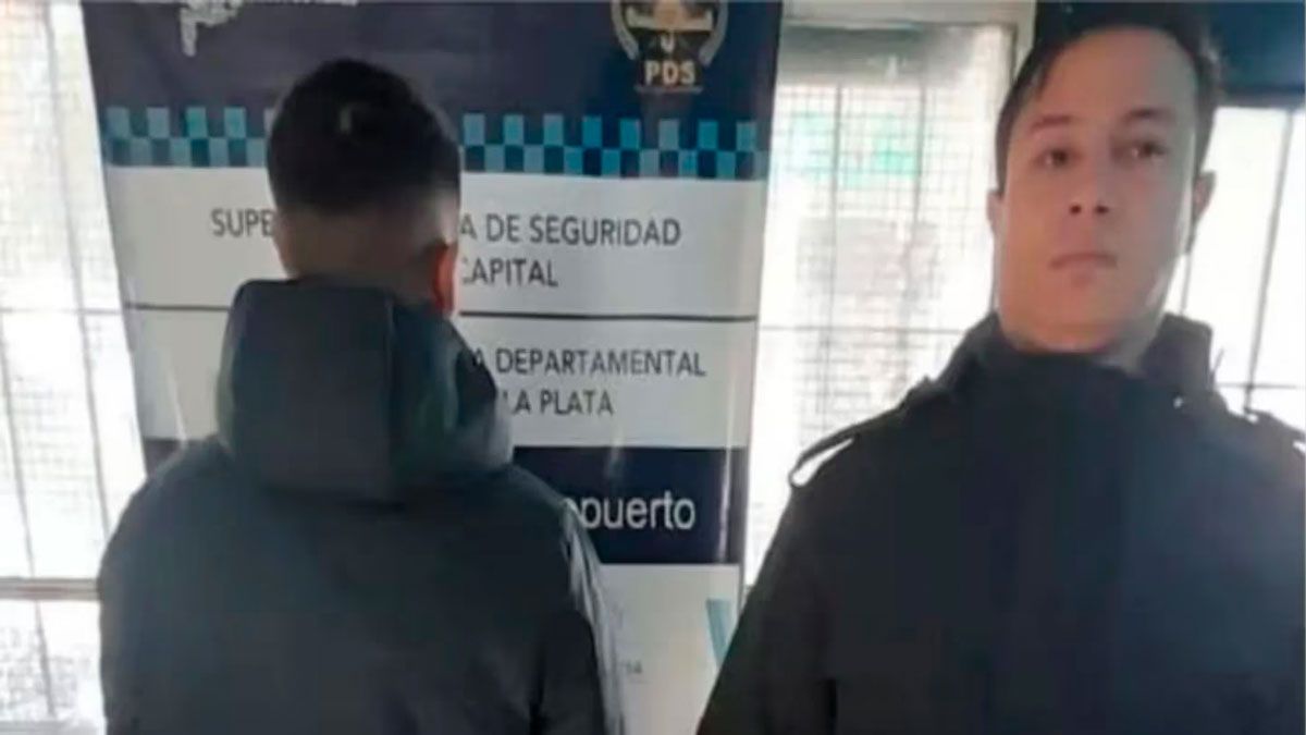 Horror Un Joven De 18 Años Discutió Con Su Vecino Y Lo Mató A