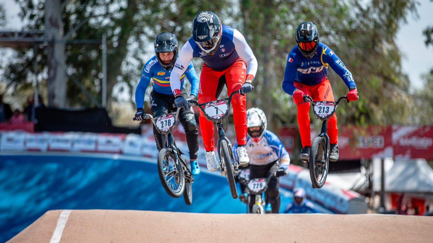 Dominio francés en una nueva fecha del Mundial de BMX en Santiago del