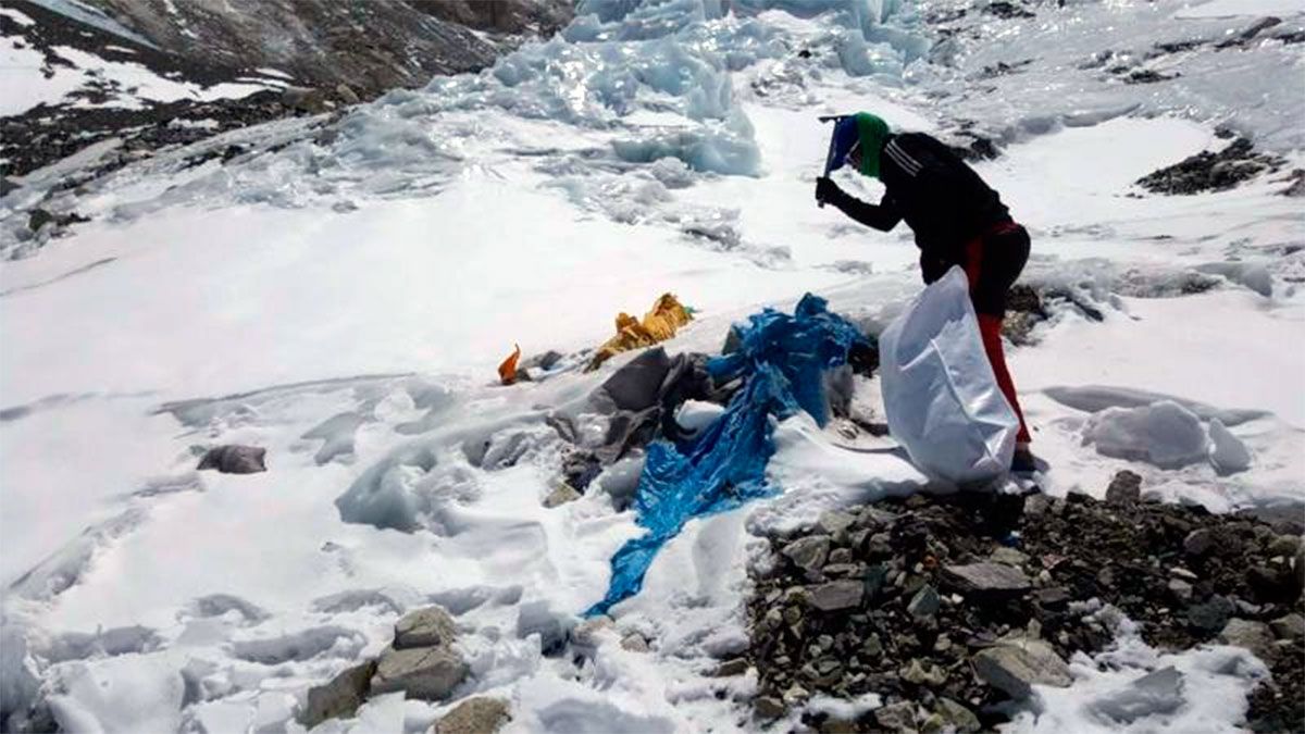 Basura en el Everest 