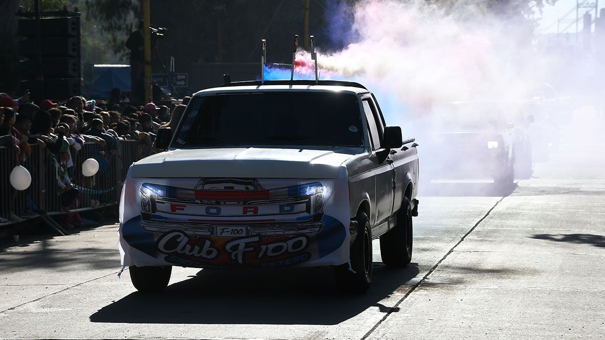 desfile civico militar 