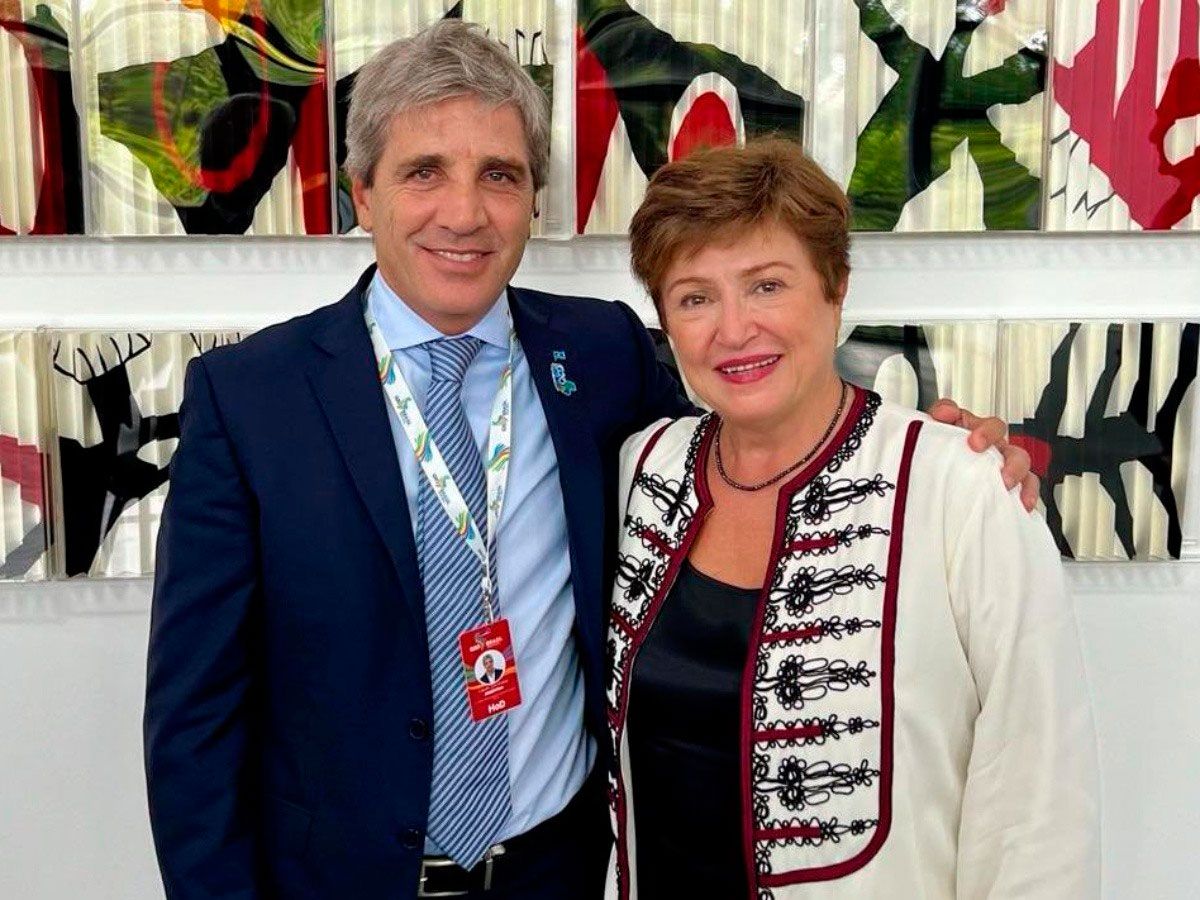 Caputo junto a la directora del FMI 